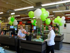 grandopeningfriendlycashiers53612fac8d112.jpg
